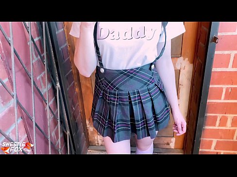 ❤️ Schulmädchen saugt ihren Schwanz tief und fickt statt Unterricht. ❤️ Beautiful porn bei de.verhentai.ru ﹏