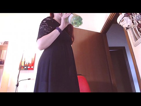 ❤️ Ein unterwürfiger Sklave, der schmutzige und üppige Höschen liebt, wird gezwungen zu masturbieren, nachdem er dieses Video gesehen hat! ❤️ Beautiful porn bei de.verhentai.ru ﹏