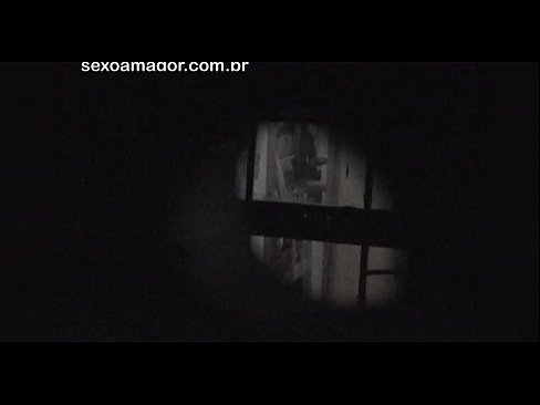 ❤️ Blondie wird heimlich von einem Voyeur aus der Nachbarschaft gefilmt, der sich hinter Hohlblocksteinen versteckt ❤️ Beautiful porn bei de.verhentai.ru ﹏